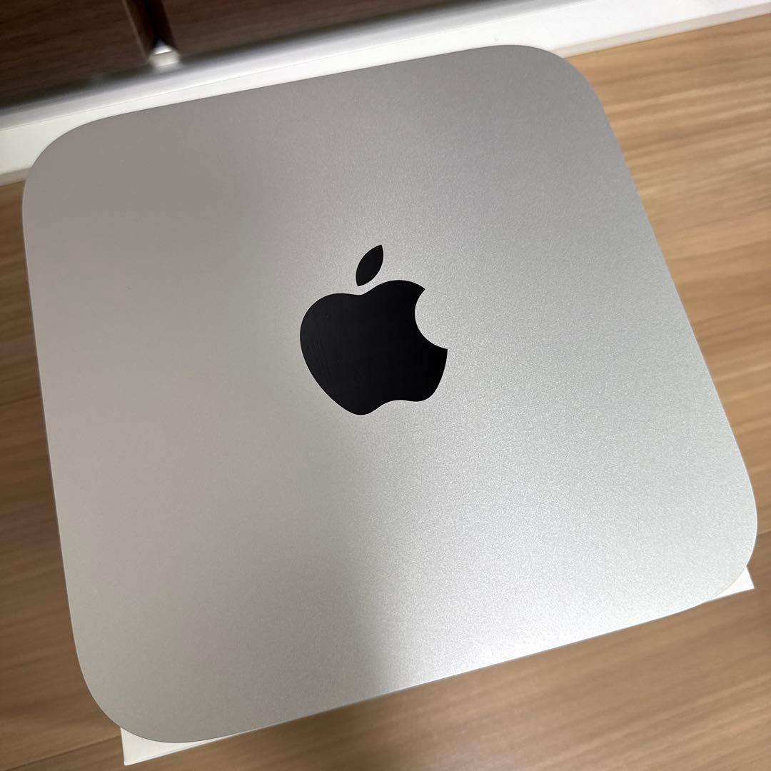 Mac mini M1 メモリ8GB　SSD256GB Mac mini () Apple M1 3.2 GHz - 256 GB SSD - 8GB RAM 【整備済み再生
