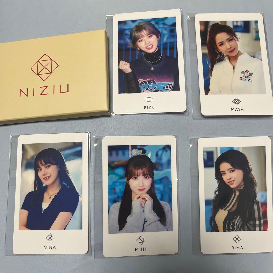 NiziU トレカセット - メルカリ