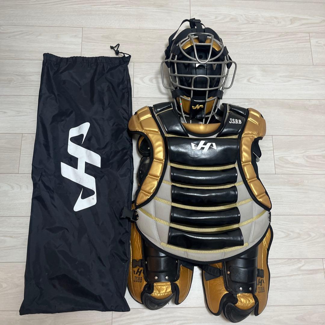 【希少】ハタケヤマ キャッチャー防具一式 JSBB SSKヘルメット付 希少】ハタケヤマ キャッチャー防具一式 JSBB SSKヘルメット付 希少