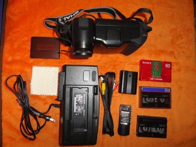 録・再・ダビングOK◆SHARP Hi8ビデオカメラ VL-HL３　美品 SHARP シャープ Hi8 ビデオカメラ VL-HL3 - メルカリ