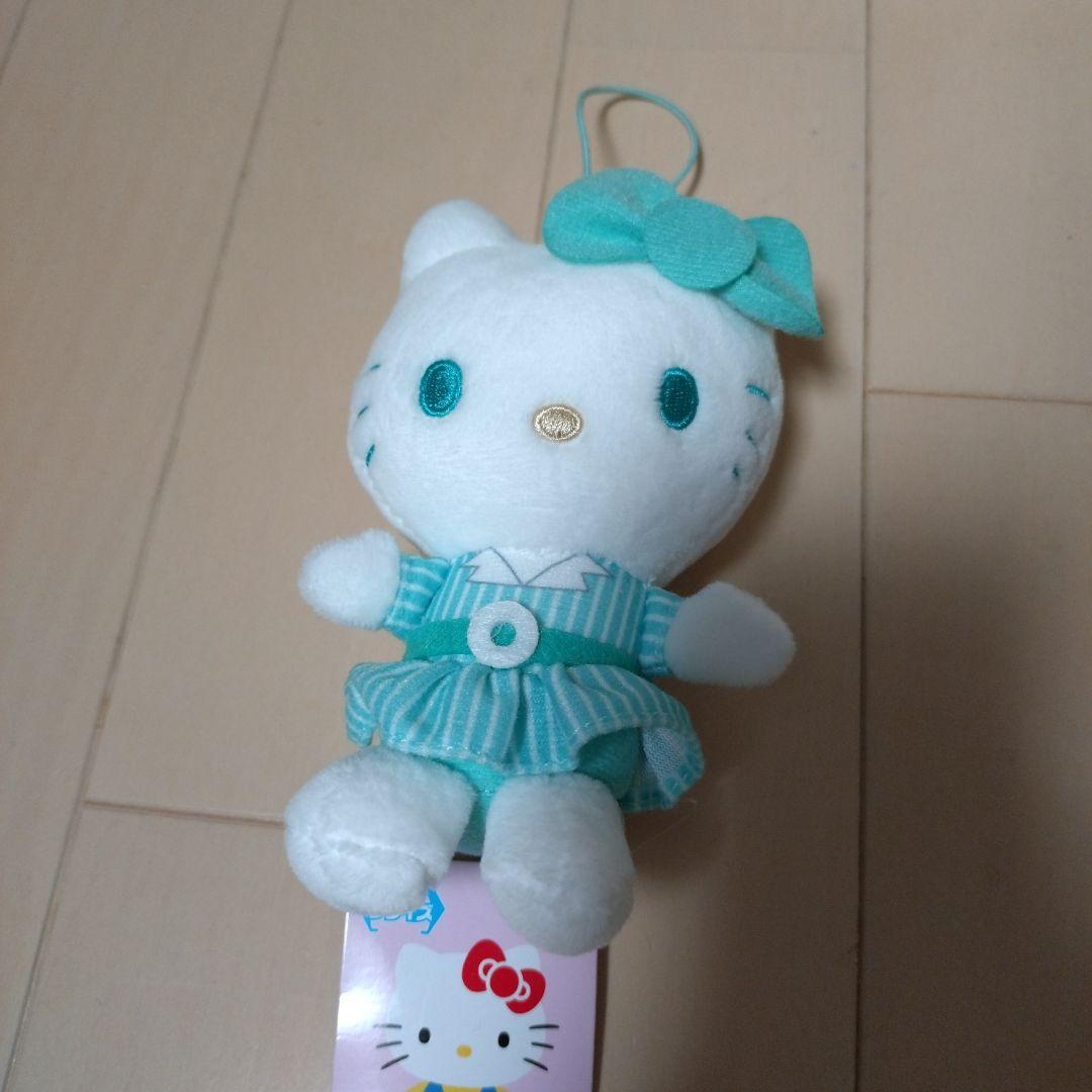 ハローキティ ぬいぐるみ 水色 ドレス ストラップ付き - メルカリ