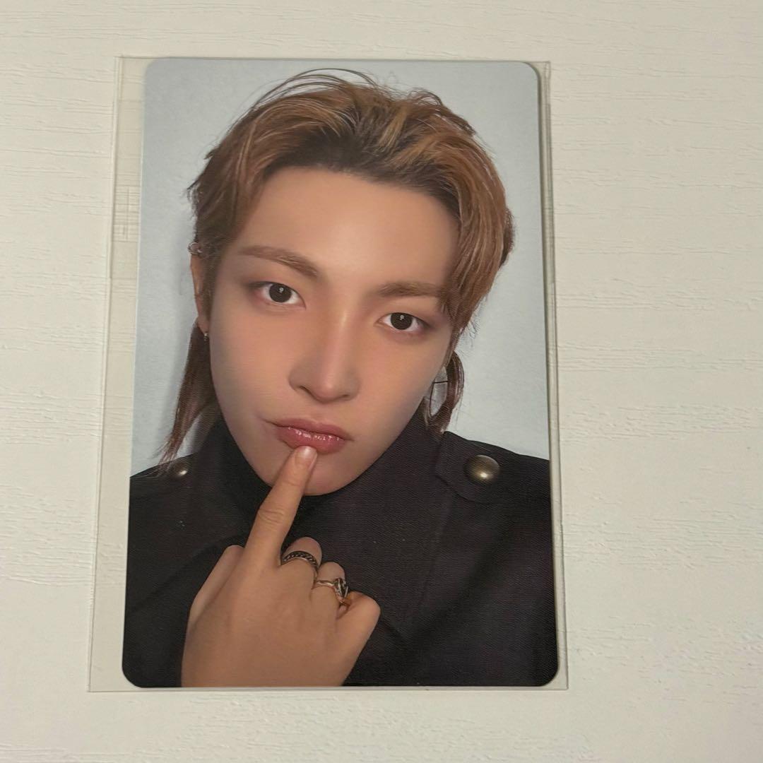 ATEEZ ホンジュン HMV ラキロト トレカ - メルカリ