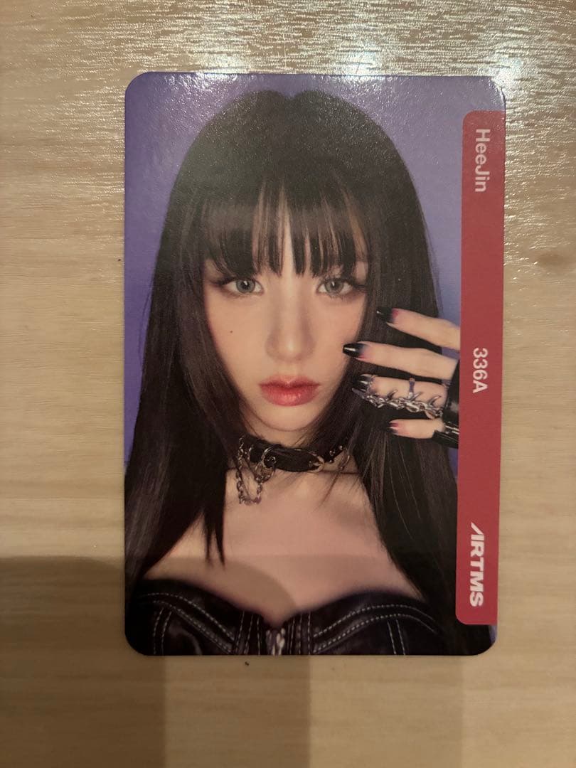 ARTMS LOONA VIP特典 ヒジン Heejin objekt トレカ - メルカリ