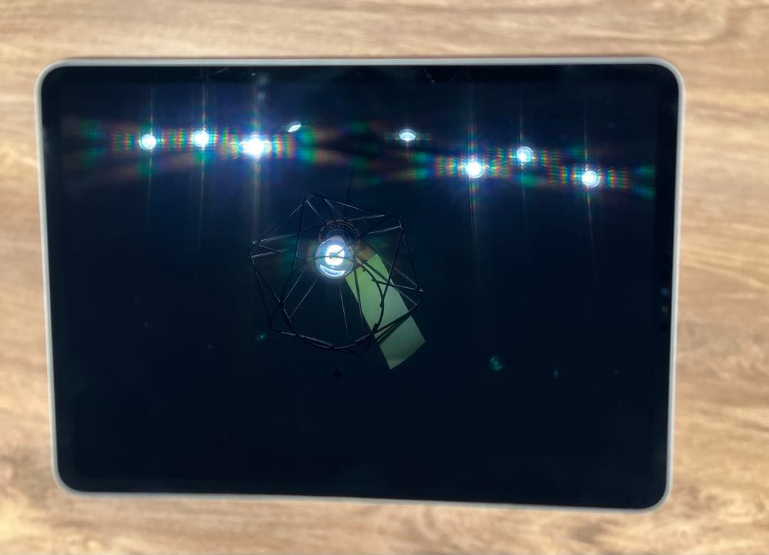 ロック解除済】iPad Pro 11第1世代 64GB ジャンク ペン・KB付 - メルカリ