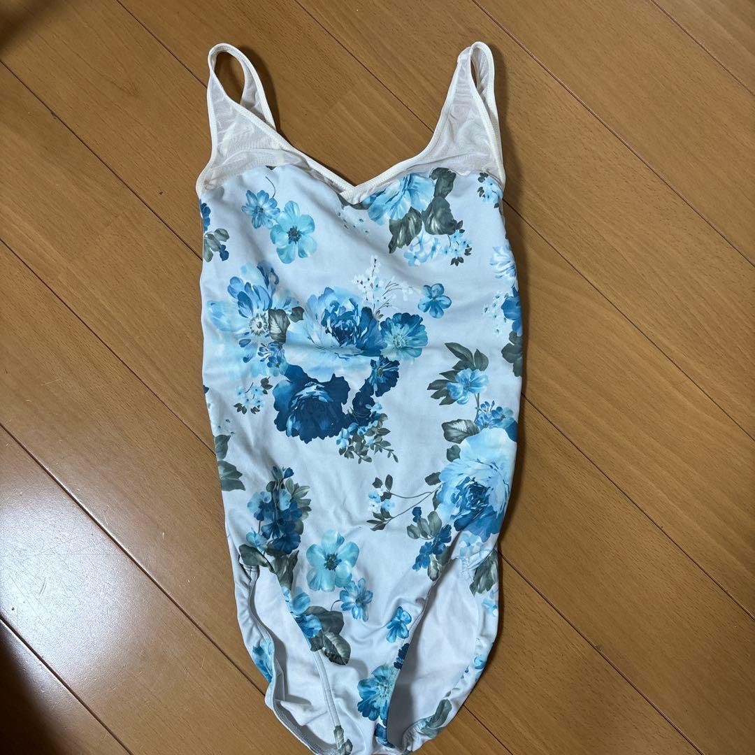 stina ブルー花柄 バレエレオタード ジュニア M 140〜150 - メルカリ