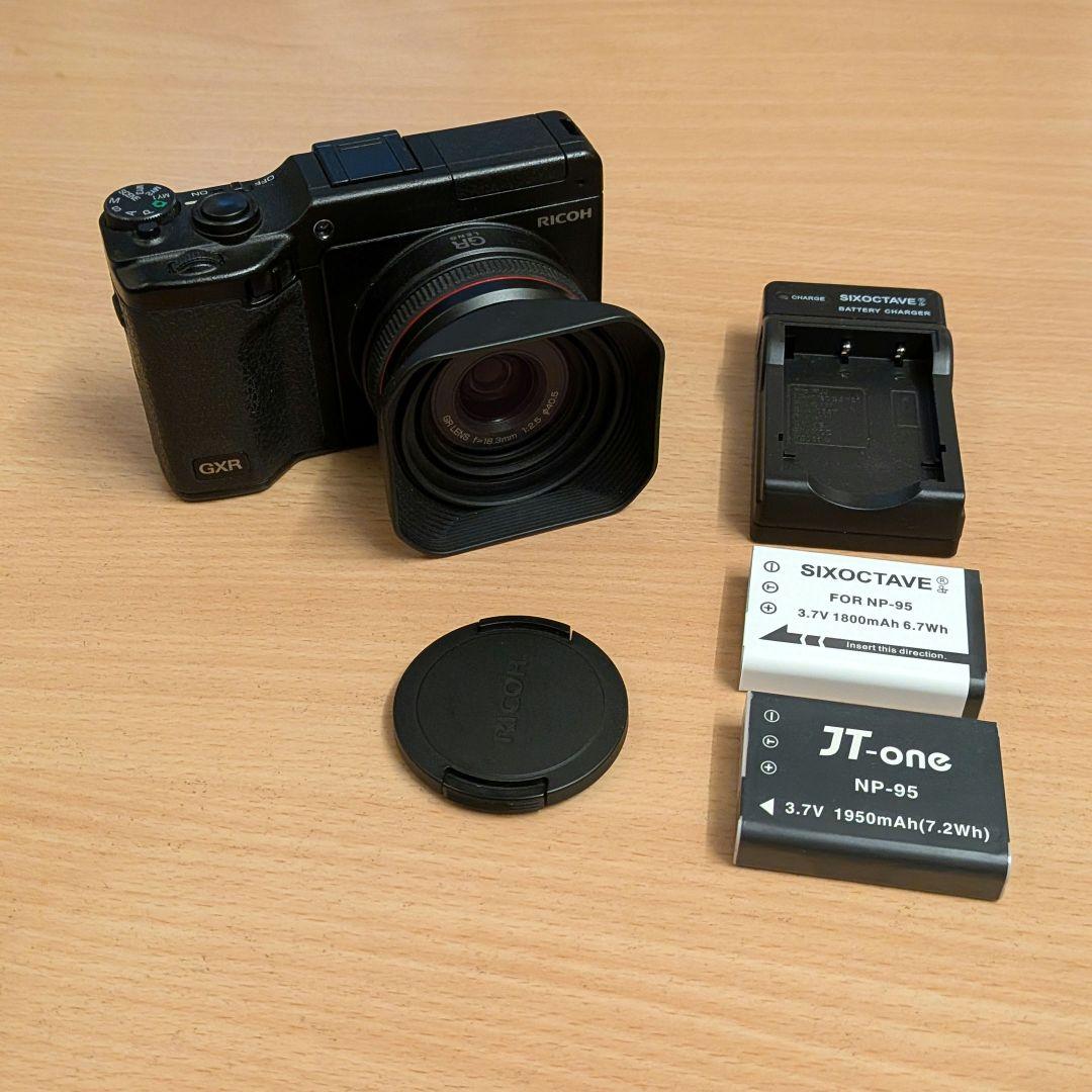 RICOH GXR ボディ + A12 28mm APS-Cレンズセット - メルカリ