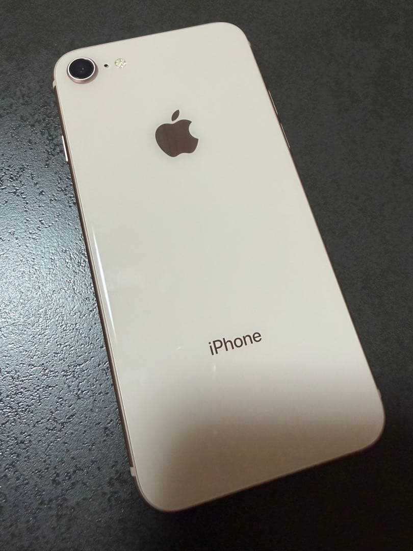 iPhone 8 ピンクゴールド 64GB - メルカリ