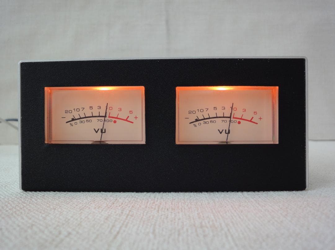 自作ステレオVUメーター212号機（新品未使用コンパクトタイプ） 自作ステレオVUメーター222号機（YAMAHAワイド大型・ピーク付） - メルカリ