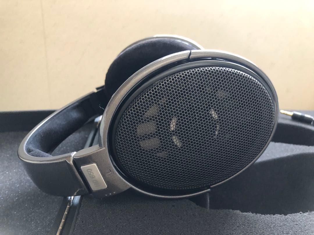 ヘッドホン SENNHEISER HD650 Amazon.co.jp: ゼンハイザー HD650 ダイナミックオープンエア