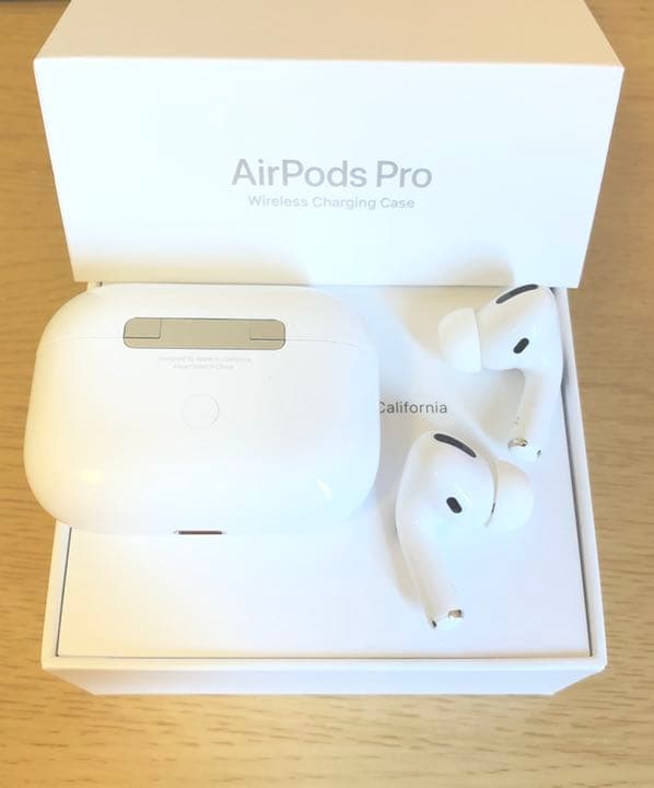 AirPods Pro エアーポッズプロ 本体 セット イヤフォン＋充電ケース