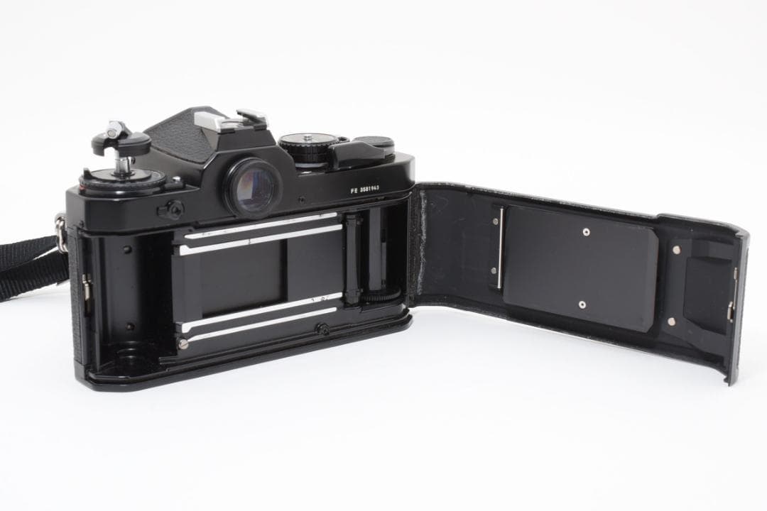☆各部モルト張り替え済・美品☆ ニコン Nikon FE ボディ #20557