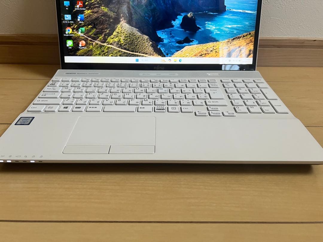 富士通 FMV AH45/C2 Core i3 高速SSD Windows11 - メルカリ