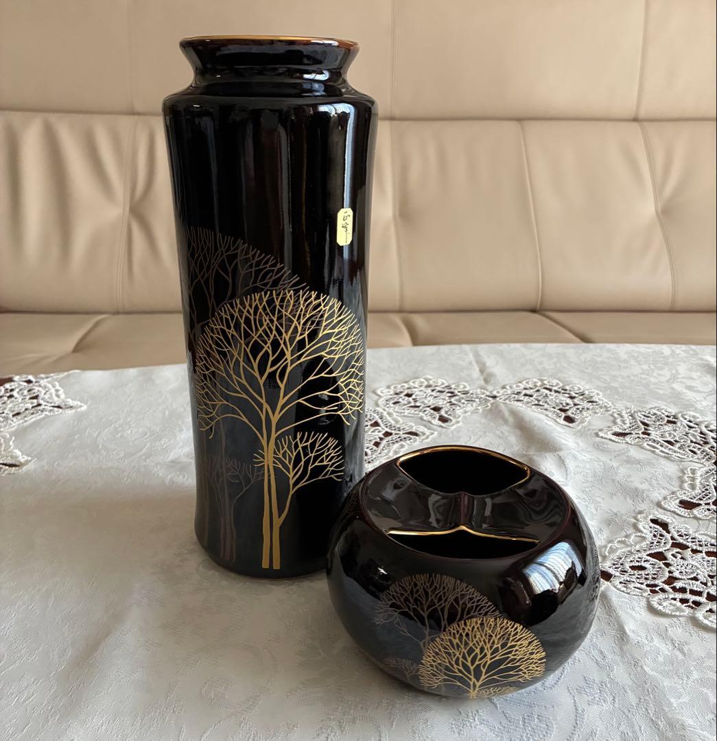 黒い陶器の花瓶セット - メルカリ