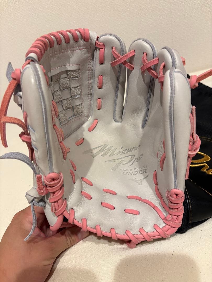 ミズノプロオーダー軟式グローブ シルバー/ピンク※10月限定値下げ中