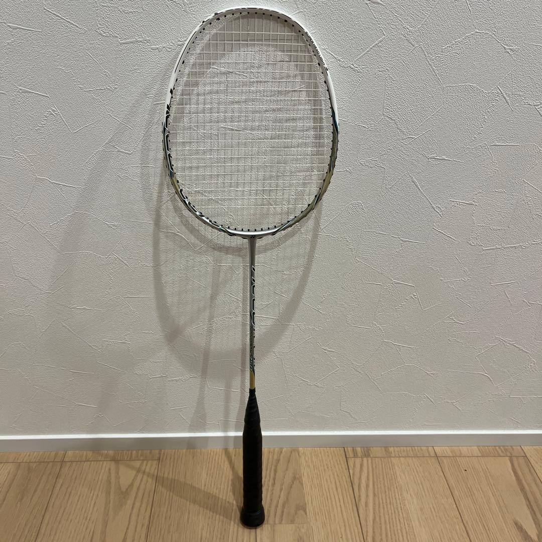 バドミントンラケット Nanoray 750 Yonex Nanoray 750 badminton racket? - Badmintonplanet.eu