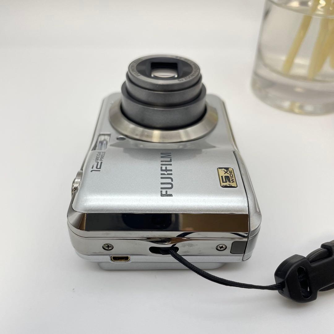 スマホ転送OK✨FUJIFILM FINEPIX AX200✨動作確認済 乾電池 - メルカリ