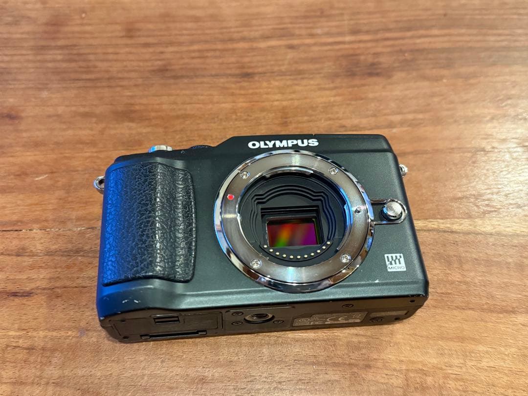 OLYMPUS PEN E-PL2 Panasonic 25mm F1.7 - メルカリ