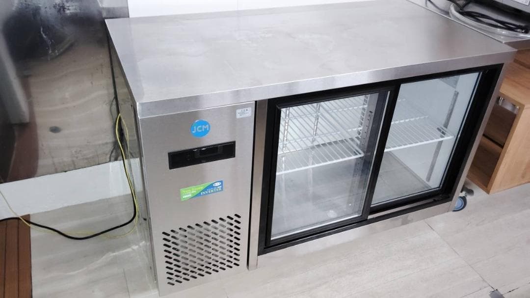 ☆ 中古 JCMS ヨコ型冷蔵ショーケース JCMS1260T ☆ 0309132423_64095f77db600.jpg