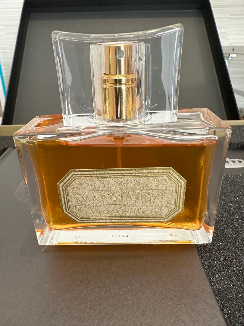 清春 黒夢 MARDIGRAS 詩集 SADS ネックレス 香水 - メルカリ