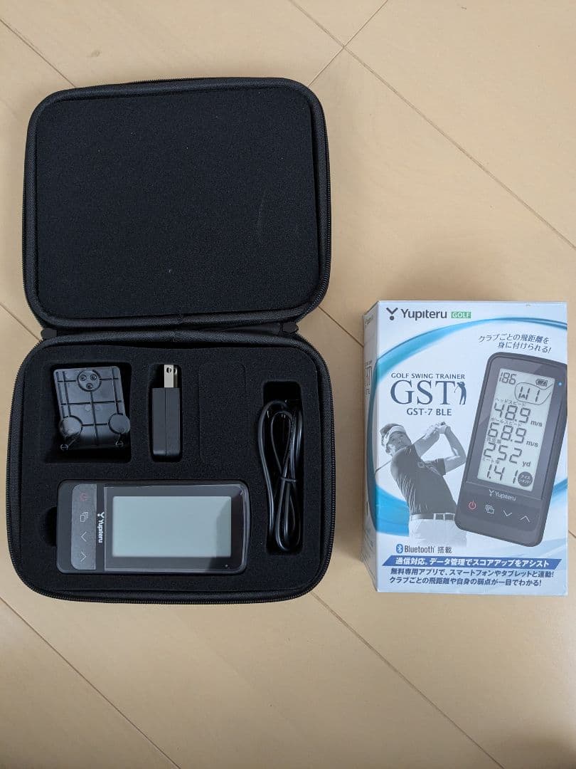 Yupiteru ゴルフスイングトレーナー GST-7 BLE [ケース付き] ユピテル（yupiteru） 距離計 ゴルフスイングトレーナー GST-7 BLE