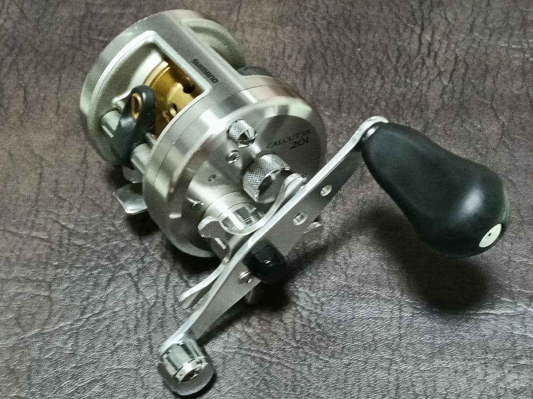 05 カルカッタ 201 shimano 左巻き - メルカリ