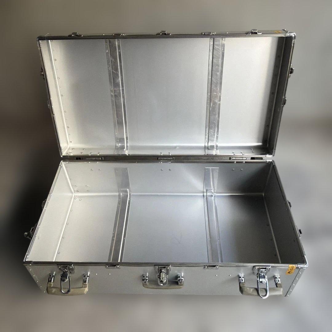 オールドヴィンテージ アルミトランクケース キャスター付き 鍵付き