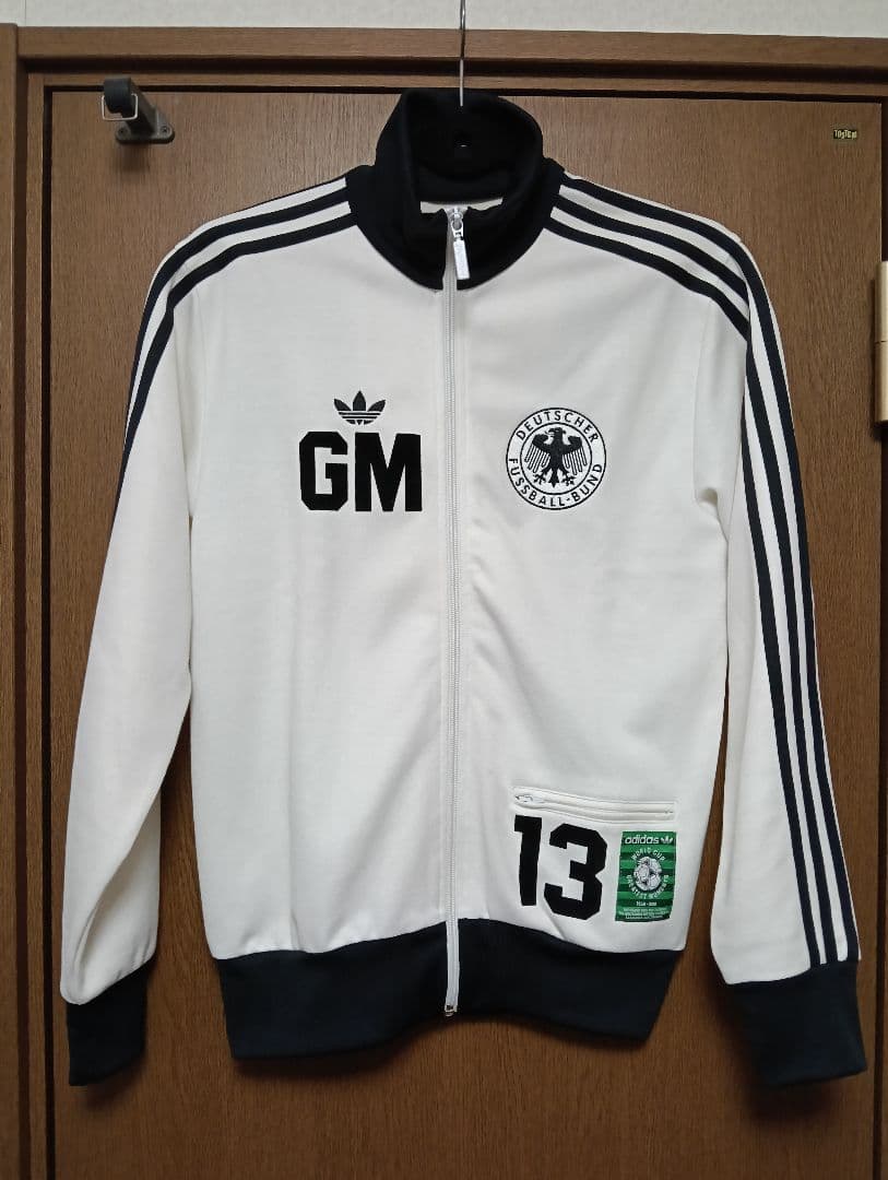 希少】adidas ジャージ ドイツ代表 ゲルト・ミュラー - メルカリ