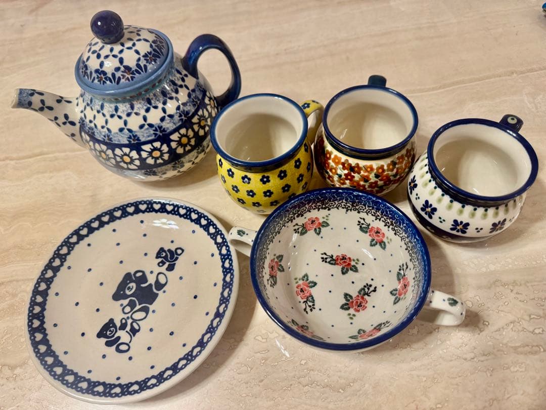 ポーリッシュ ポタリー　まとめ売り 新入荷商品 店頭にて販売開始してます(*^^*)⁡ ⁡遊びに来てね