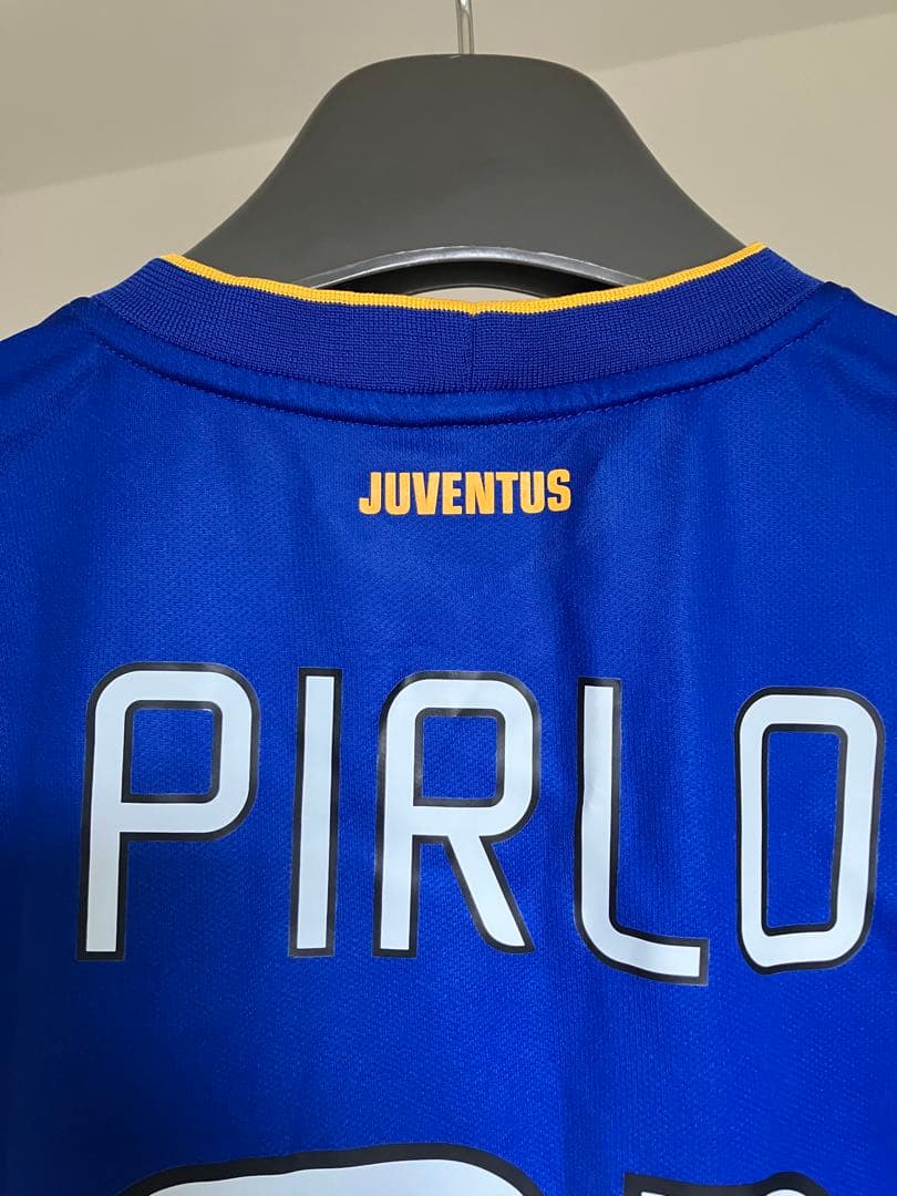 ユベントス ピルロ アウェイユニフォーム 背番号21 ナイキ - メルカリ