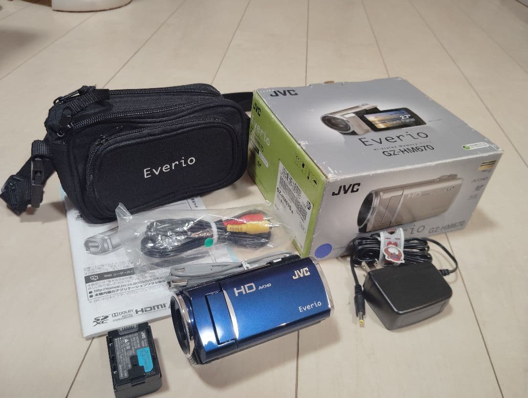 ビデオカメラ　エブリオ　Everio　GZ-HM670　専用ポーチ付 JVC Everio GZ-HM670 価格比較 - 価格.com