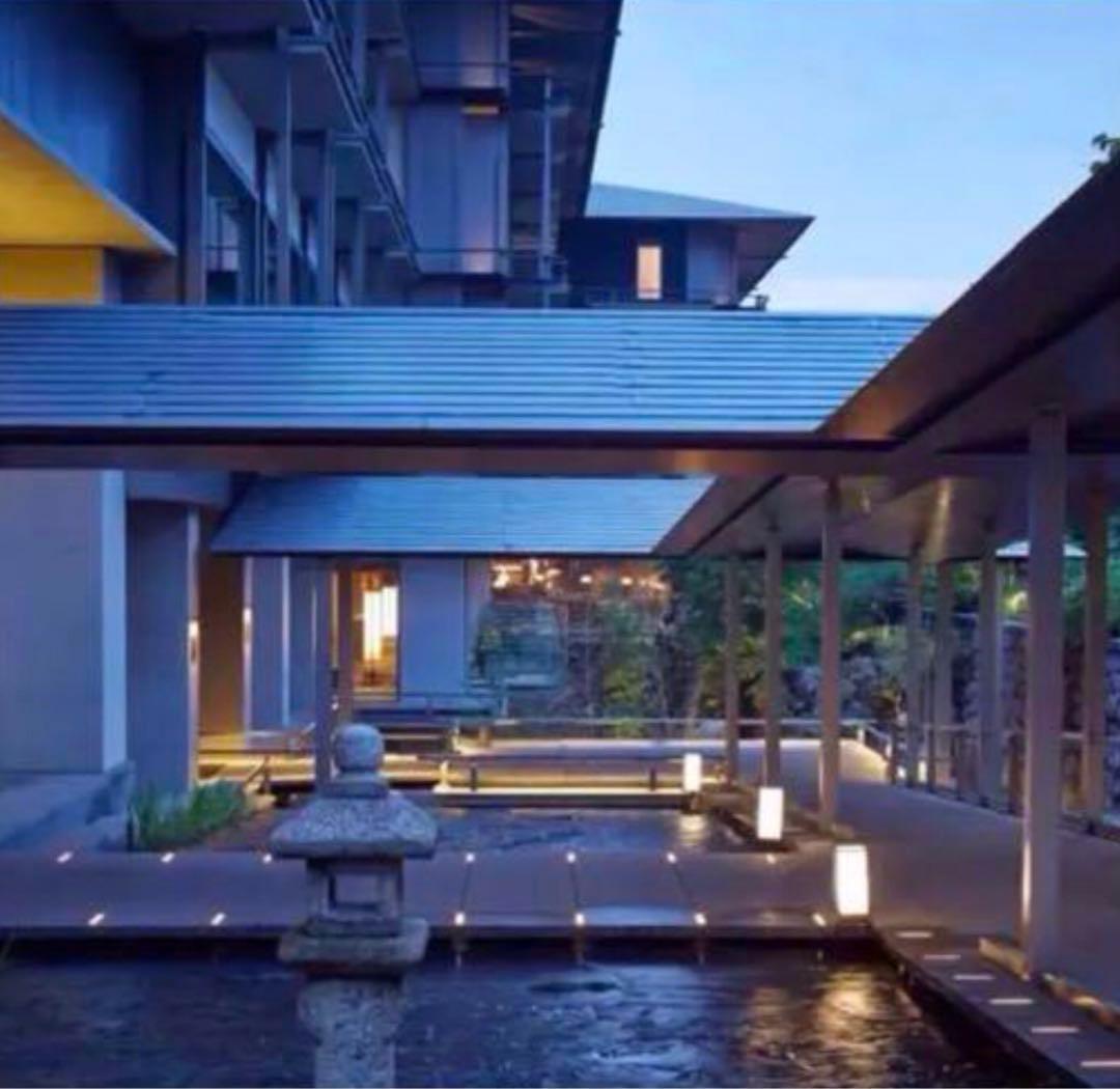 《リッツカールトンSPA》ラ・プレリー♡スイスUVプロテクションヴェール♡新品♡