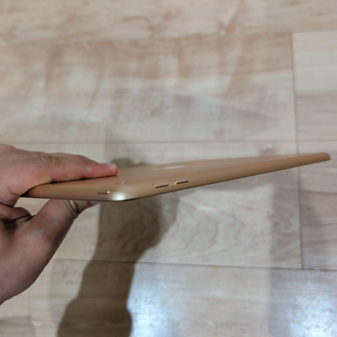 iPad 第6世代 A1893 WiFi ゴールド 128GB MRJP2J/A - メルカリ