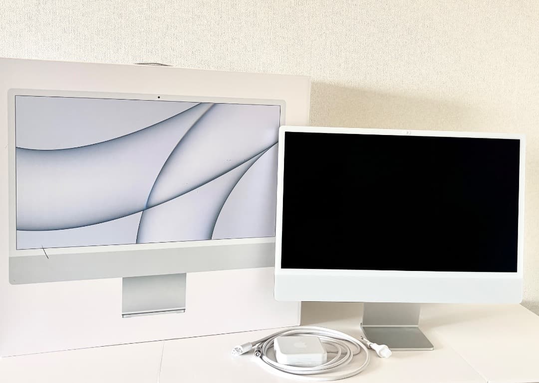 訳あり Apple iMac 24インチ M1 シルバー 8GB/256GB Refurbished 24-inch iMac Apple M1 Chip with 8‑Core CPU and 7‑Core