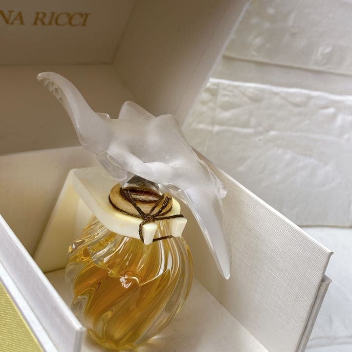 希少 ニナリッチ レールデュタン ラリックボトル ヴィンテージ - メルカリ