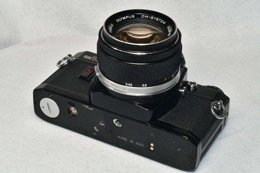 《動作品》OLYMPUS OM10+標準レンズ付きフィルムカメラ a418