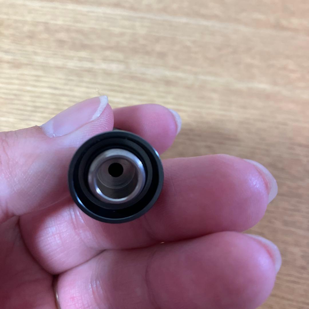 美品 LIVRE シマノ用 ハンドル ショートバランサー フックキーパー付き