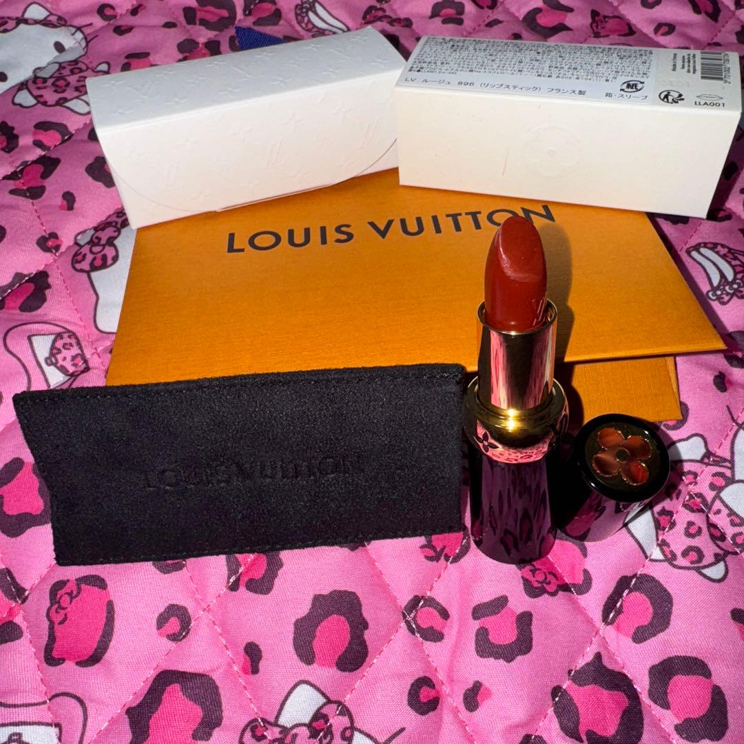LVルージュ-サテン リップスティック LV ルージュ - サテン リップスティック ｜ルイ・ヴィトン 公式サイト