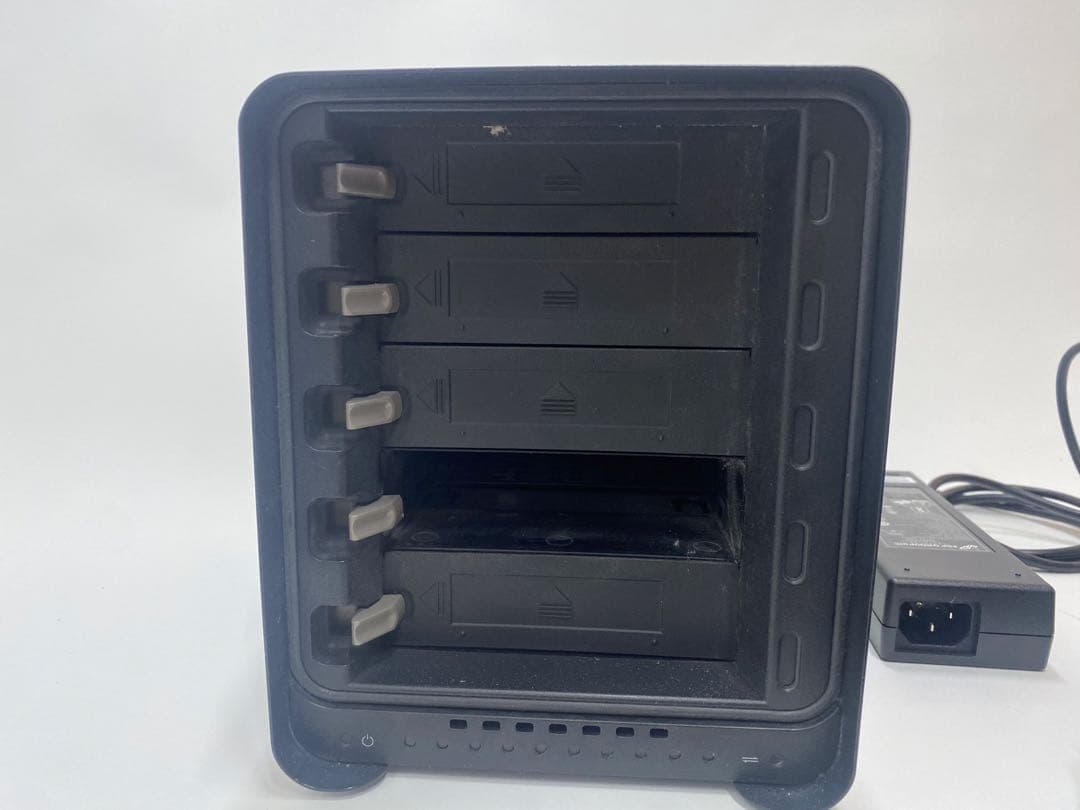 Drobo 5N2 ジャンク - メルカリ