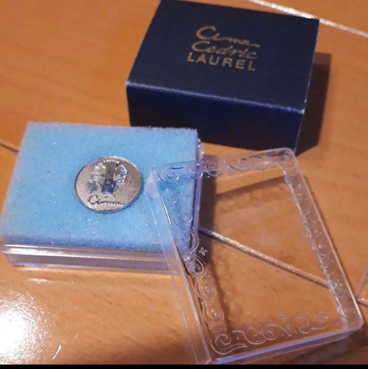 激レア!日産CIMA/シーマ純銀メダルコインエンブレム旧車セドリック