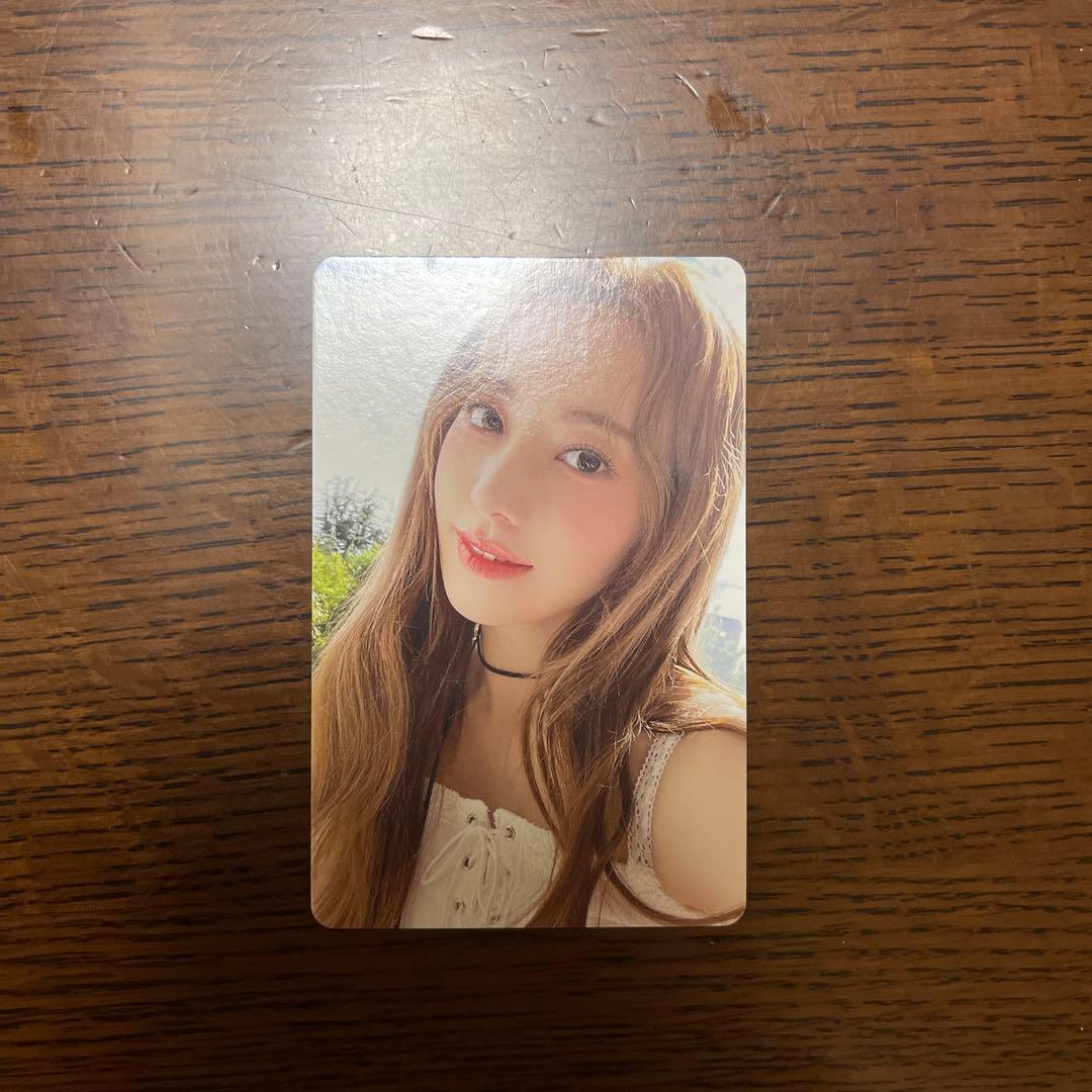 LE SSERAFIM サクラ シーグリ トレカ - メルカリ