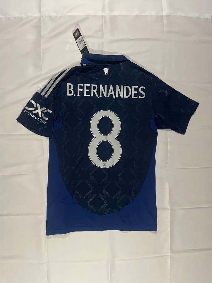 ブルーノ・フェルナンデス24-25マンチェスターUアウェイ　背番号8 正規品 ブルーノ・フェルナンデス24-25マンチェスターUアウェイ 背番号8 正規