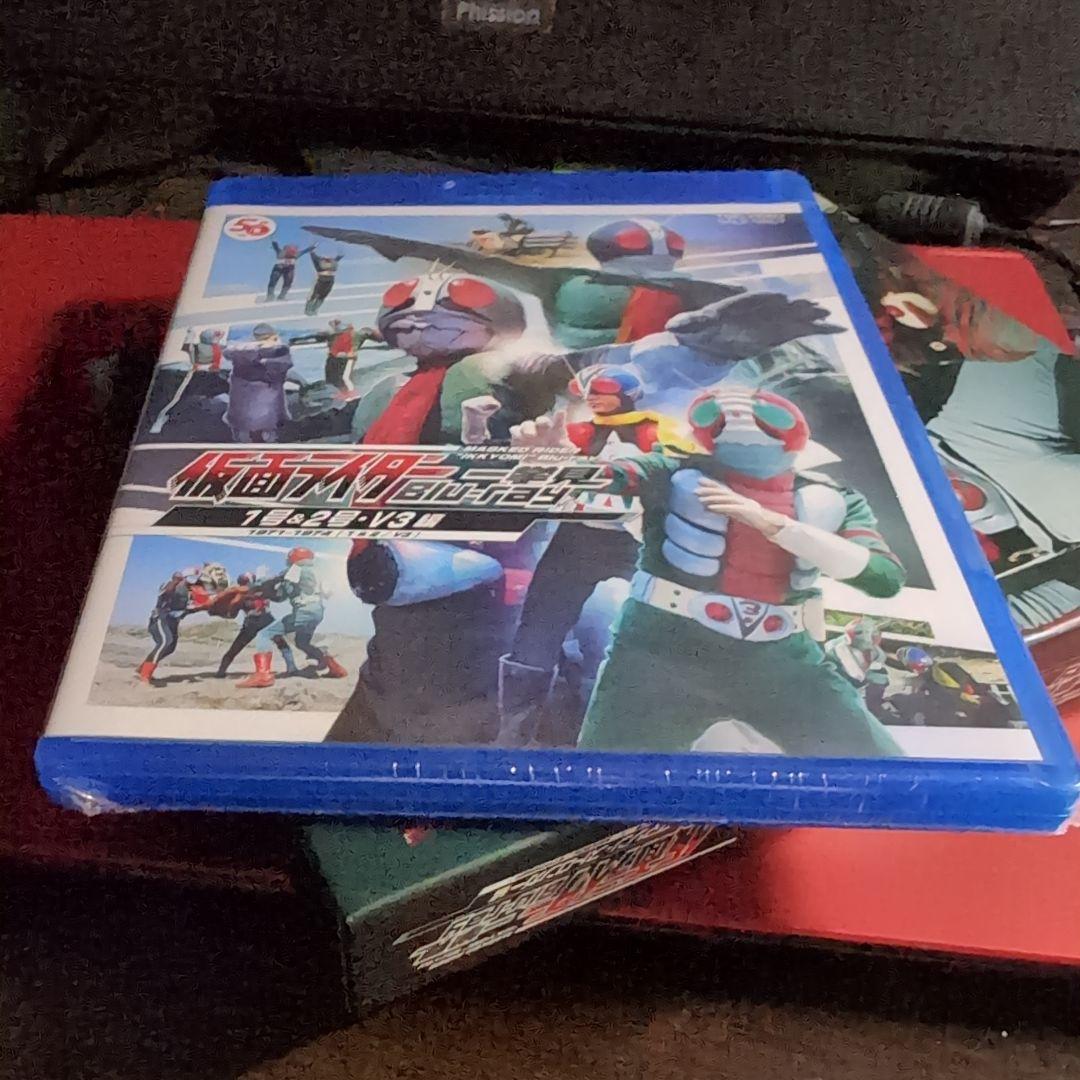 仮面ライダー一挙見Blu-ray 1号&2号・V3編 Amazon収納BOX付 - メルカリ