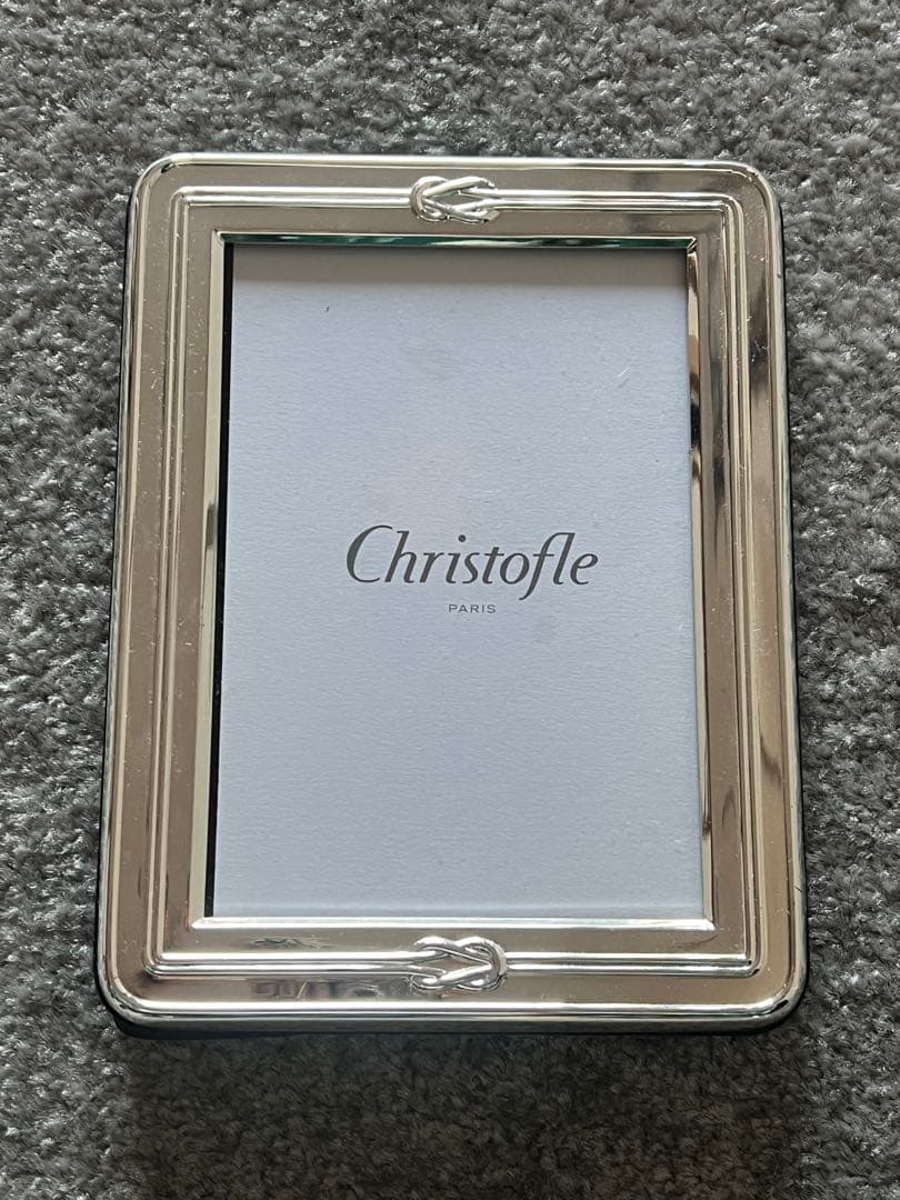 廃盤品⋆ クリストフル フォトフレーム エジェア 13×17 シルバー ce8d4a0f30604cc7aaab99cac73ad1