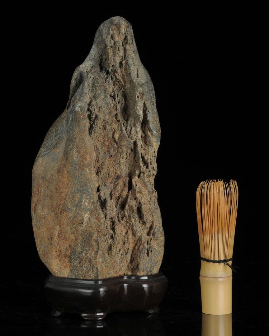 水石 自然石 立石 山景石 台座付 2.5kg 景石 盆景 盆石 飾石 観賞石