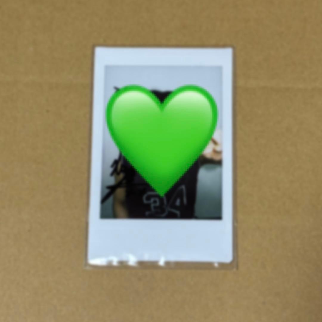 ALL(H)OURS allhours ジェイデン サイン ポラロイド