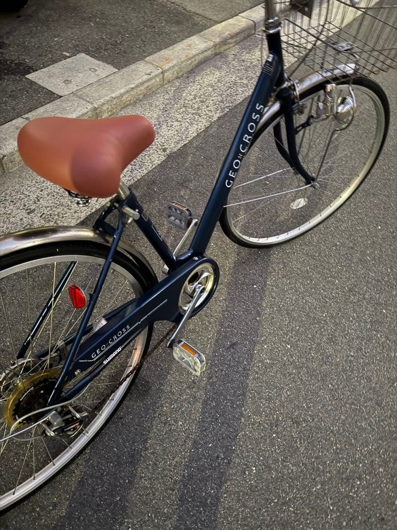 154 自転車 大阪市 【引取り限定】 27インチ 美品 変速付き 車・バイク
