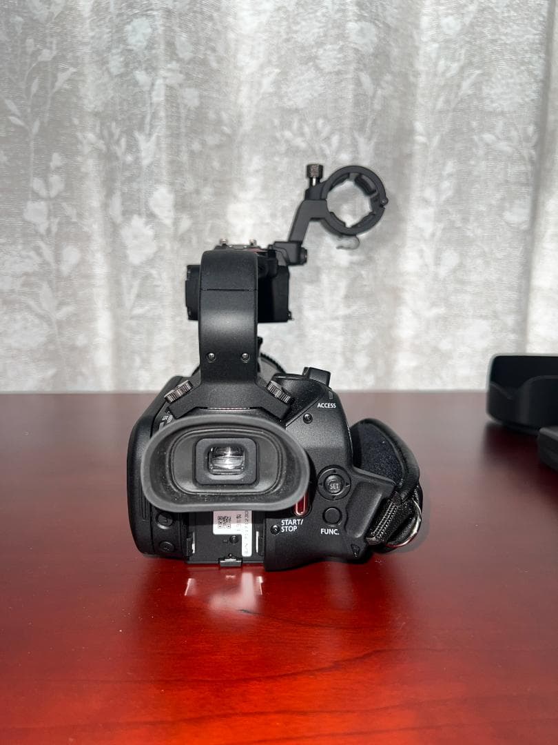 どんくん様専用】美品 Canon XA20 業務用フルHDビデオカメラ - メルカリ