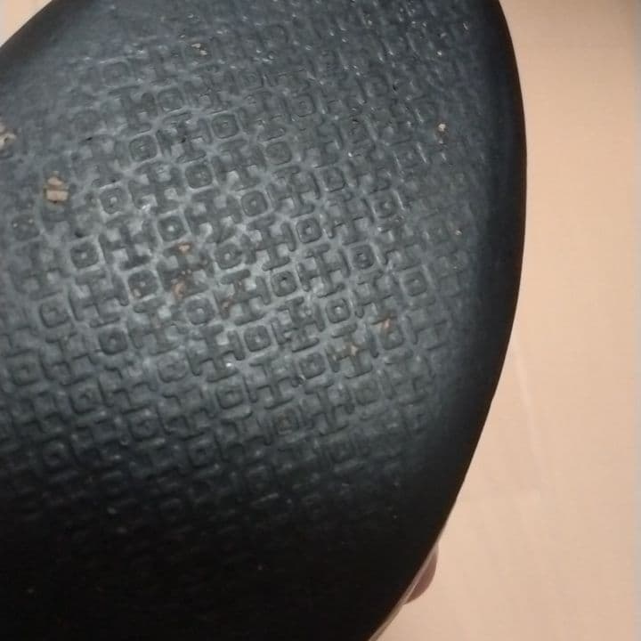 1回着用 トリーバーチ サイズ6 黒色 エナメル バレエシューズ フラット