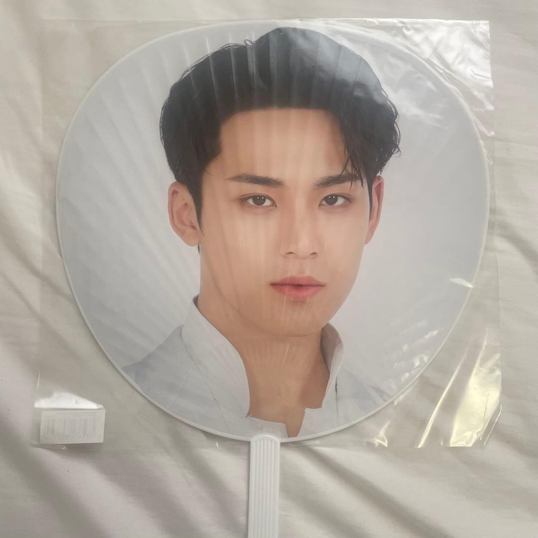 SEVENTEEN セブチ ミンギュ うちわ 3枚セット - メルカリ