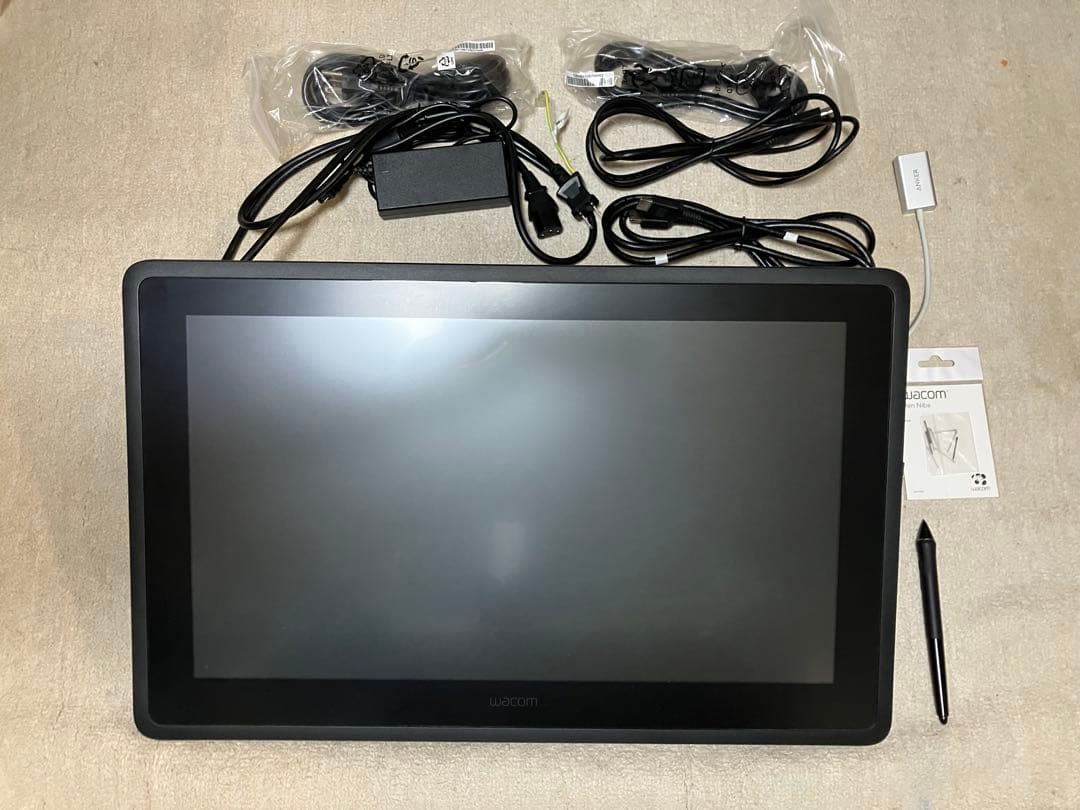 【あん】WACOM Cintiq 22 (DTK2260K0D) DTK2260K0D 液晶ペンタブレット Wacom Cintiq 22 [21.5型] WACOM